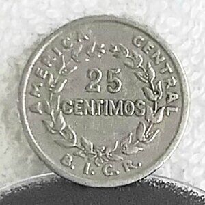 Circulated 1935 Costa Rica 25 Centimos B.I.C.R. Coin Made of Copper/Nickel!!